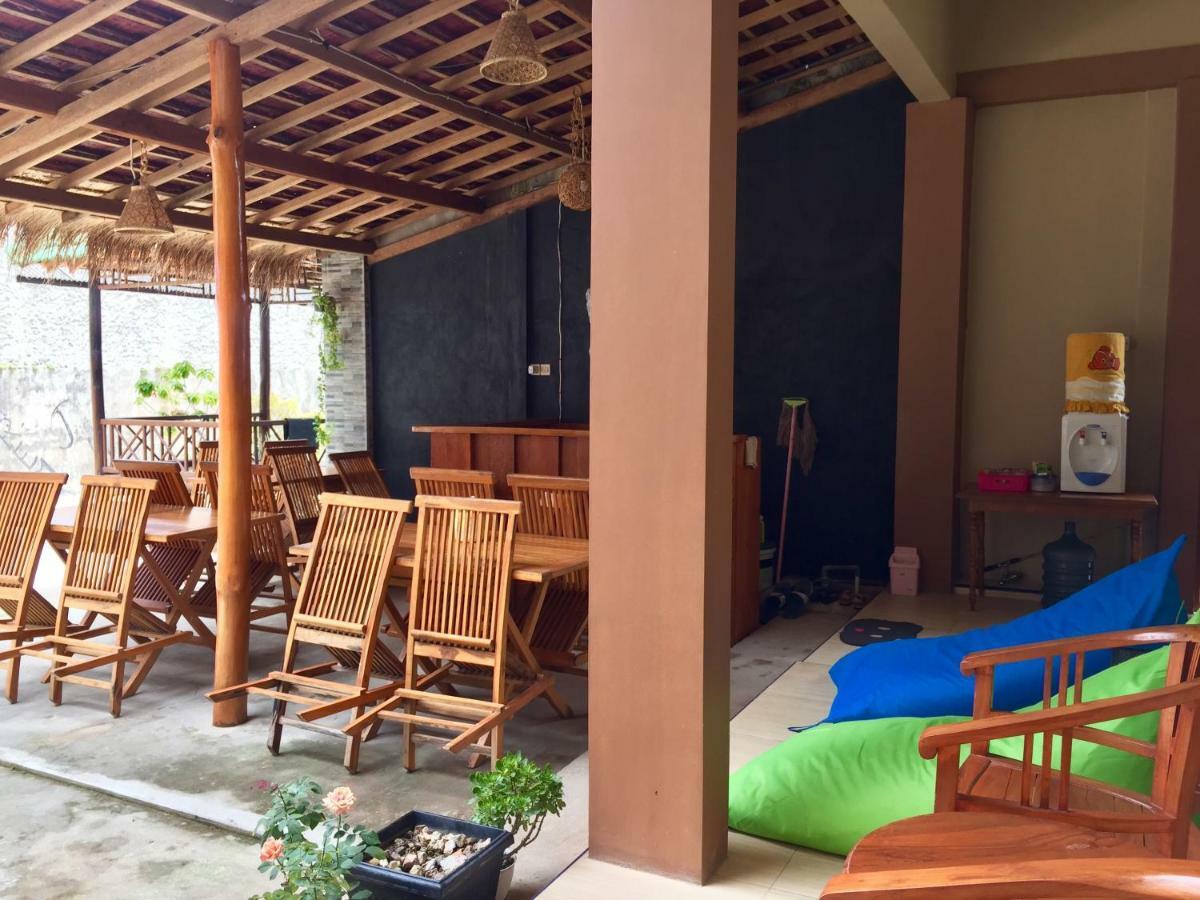 Asta Homestay การีมุนยาวา ภายนอก รูปภาพ